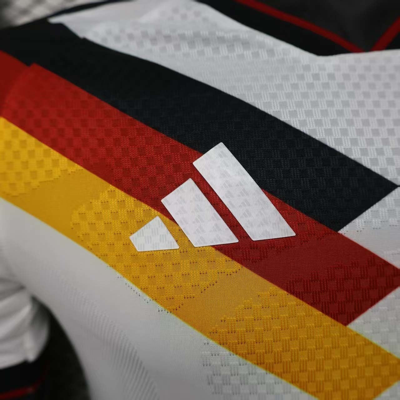 2025/26 Germany Home - Player [Slim Fit] - Jersey Zone